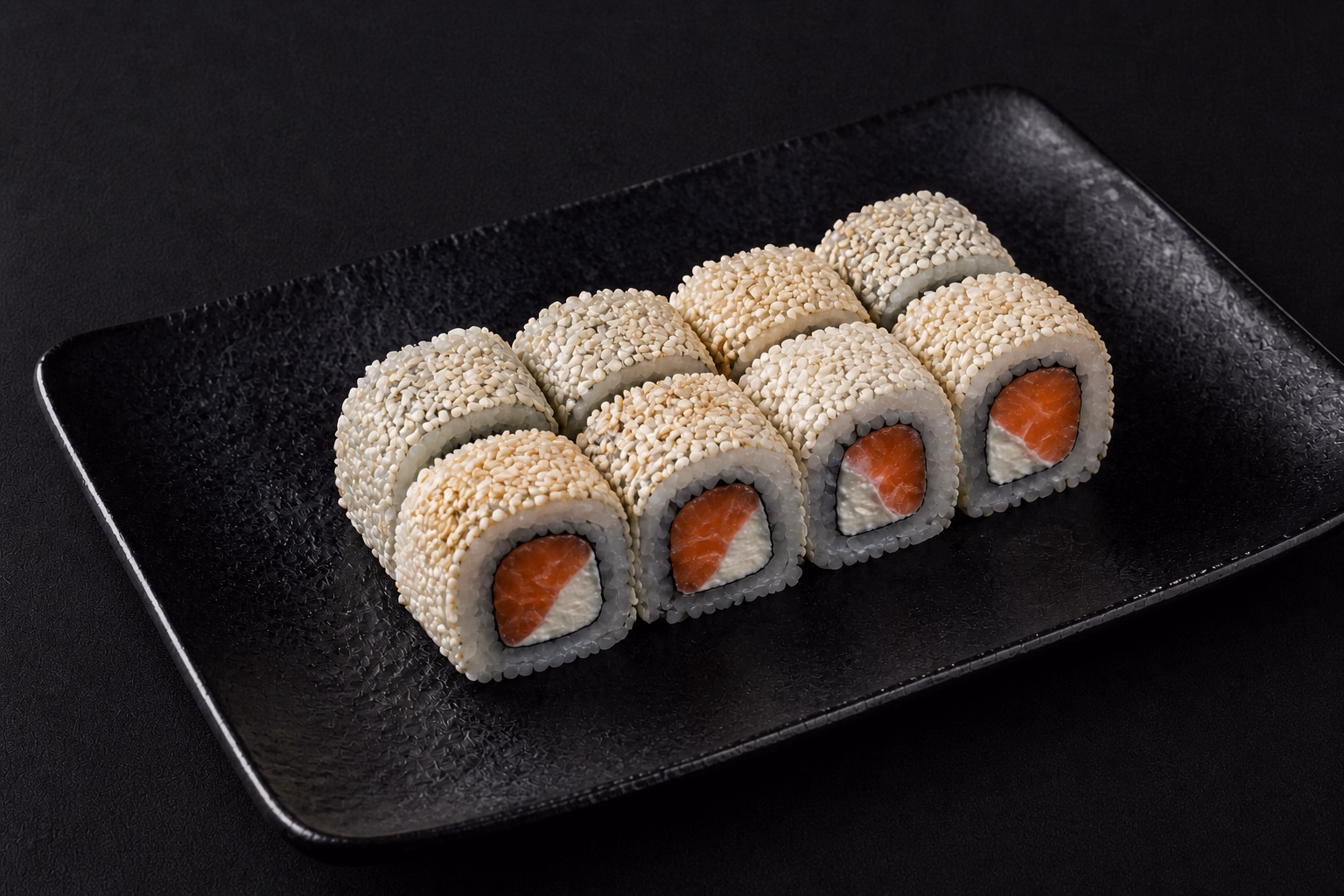 Uramaki Salmon